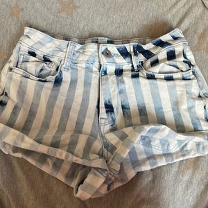 super cute striped jean shorts